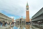 Venecia: Plaza San Marcos inundada.
